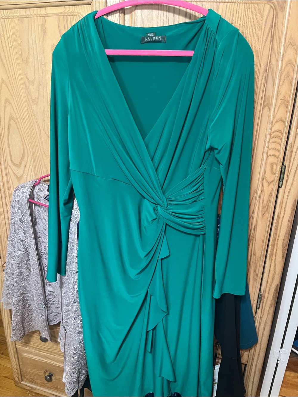 Lauren Ralph Lauren Emerald Green Twist-Front Long Sleeve Dress Very Flattering